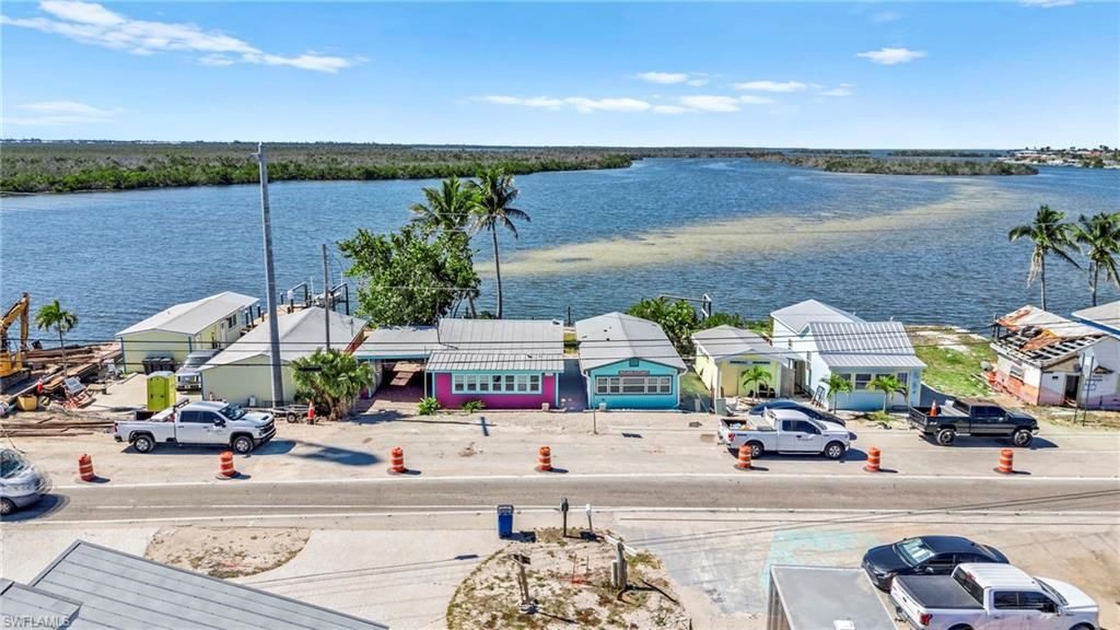 4760 Pine Island Rd Nw, Matlacha, FL 33993 Photo