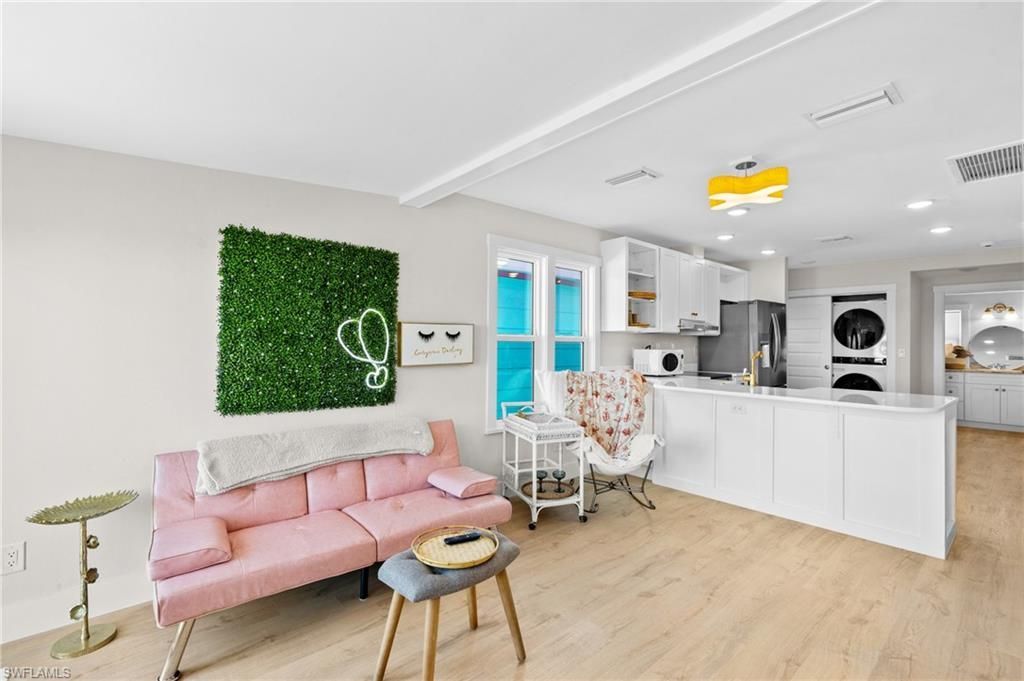 4760 Pine Island Rd Nw, Matlacha, FL 33993 Photo