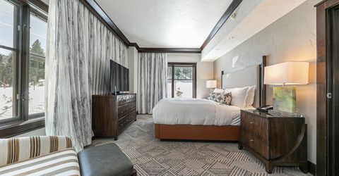 13051 Ritz Carlton Highlands Ct, Truckee, CA 96161 Photo