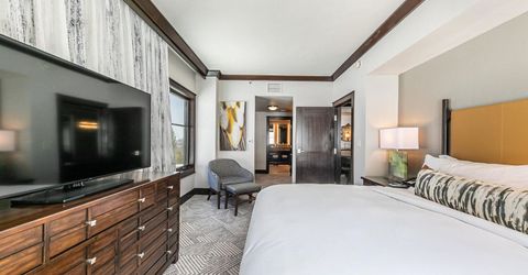13051 Ritz Carlton Highlands Ct, Truckee, CA 96161 Photo