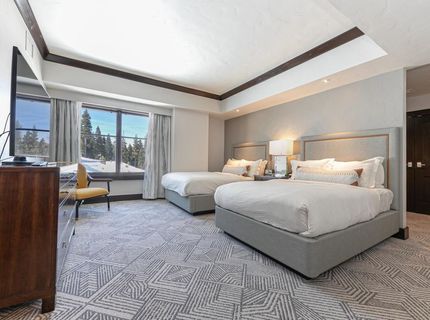 13051 Ritz Carlton Highlands Ct, Truckee, CA 96161 Photo