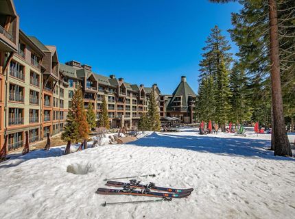 13051 Ritz Carlton Highlands Ct, Truckee, CA 96161 Photo
