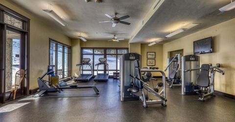 13051 Ritz Carlton Highlands Ct, Truckee, CA 96161 Photo