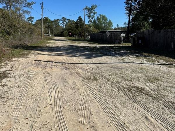 MYRTLE STREET, PAISLEY, FL 32767