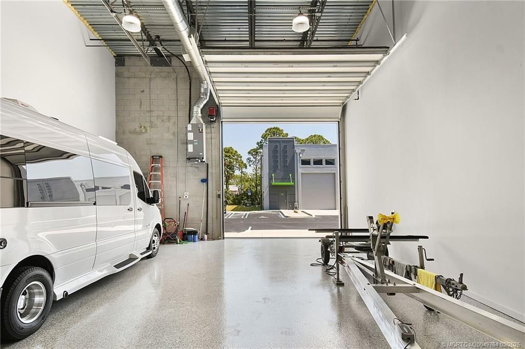 861 NE Industrial Boulevard, Unit 14, Jensen Beach, FL 34957 Photo