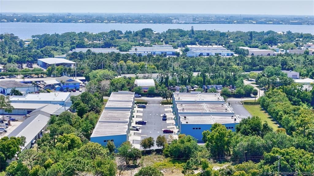 861 NE Industrial Boulevard, Unit 14, Jensen Beach, FL 34957 Photo