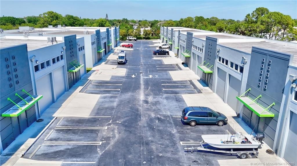 861 NE Industrial Boulevard, Unit 14, Jensen Beach, FL 34957 Photo