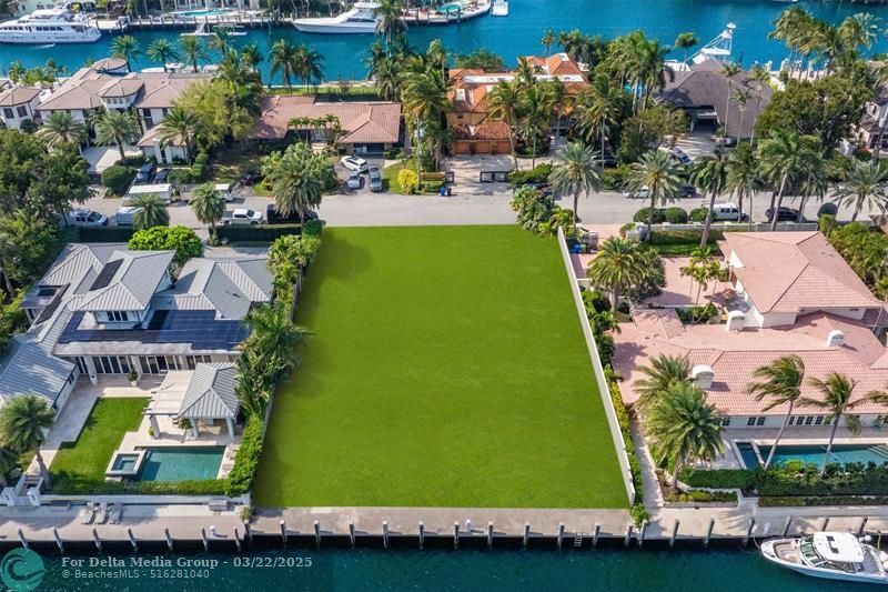 2455 Del Lago Drive, Fort Lauderdale, FL 33316 Photo