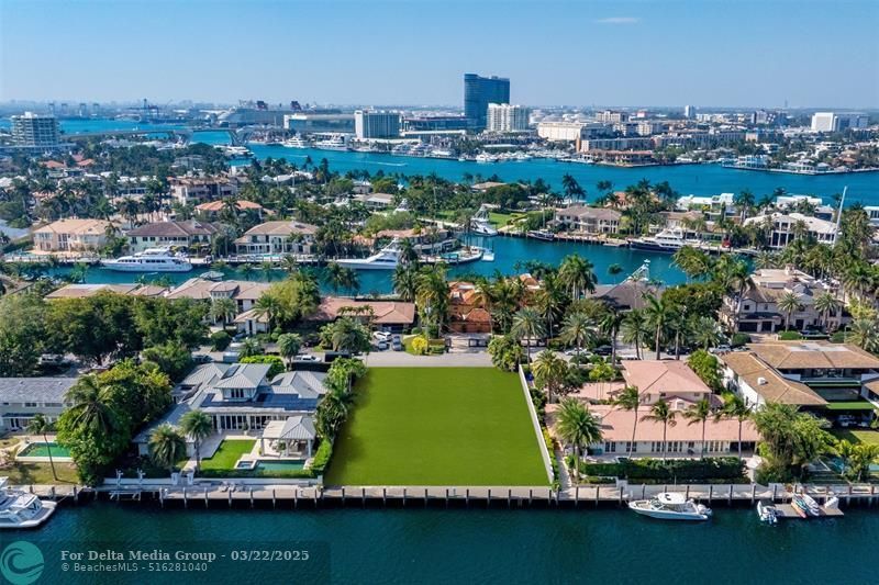 2455 Del Lago Drive, Fort Lauderdale, FL 33316 Photo