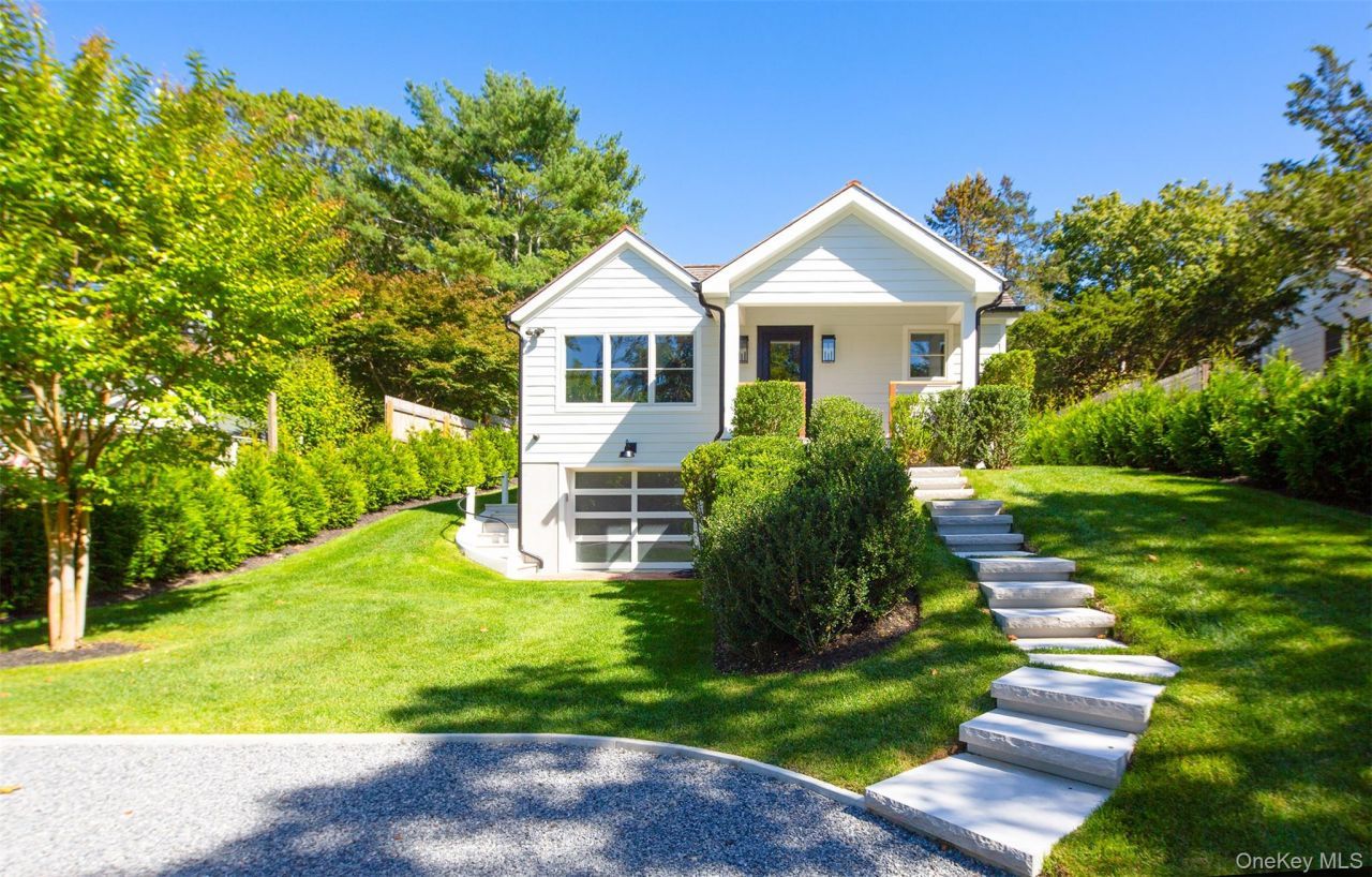 195 Little Fresh Pond Road, Southampton, NY 11968 Main Photo