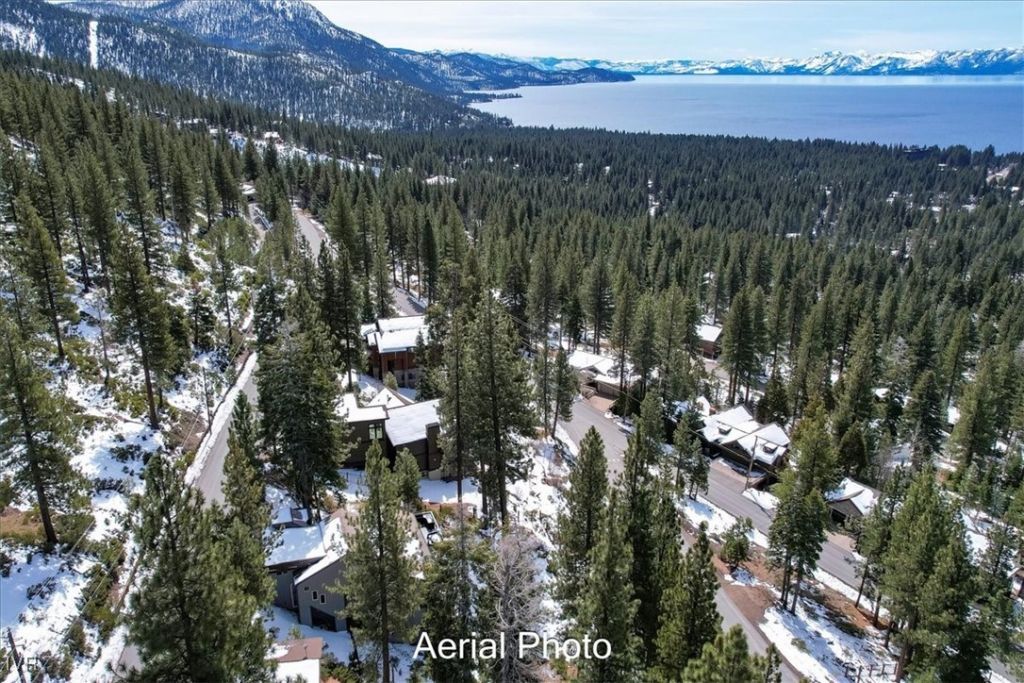 449 Fairview Boulevard, Incline Village, NV 89451 Photo