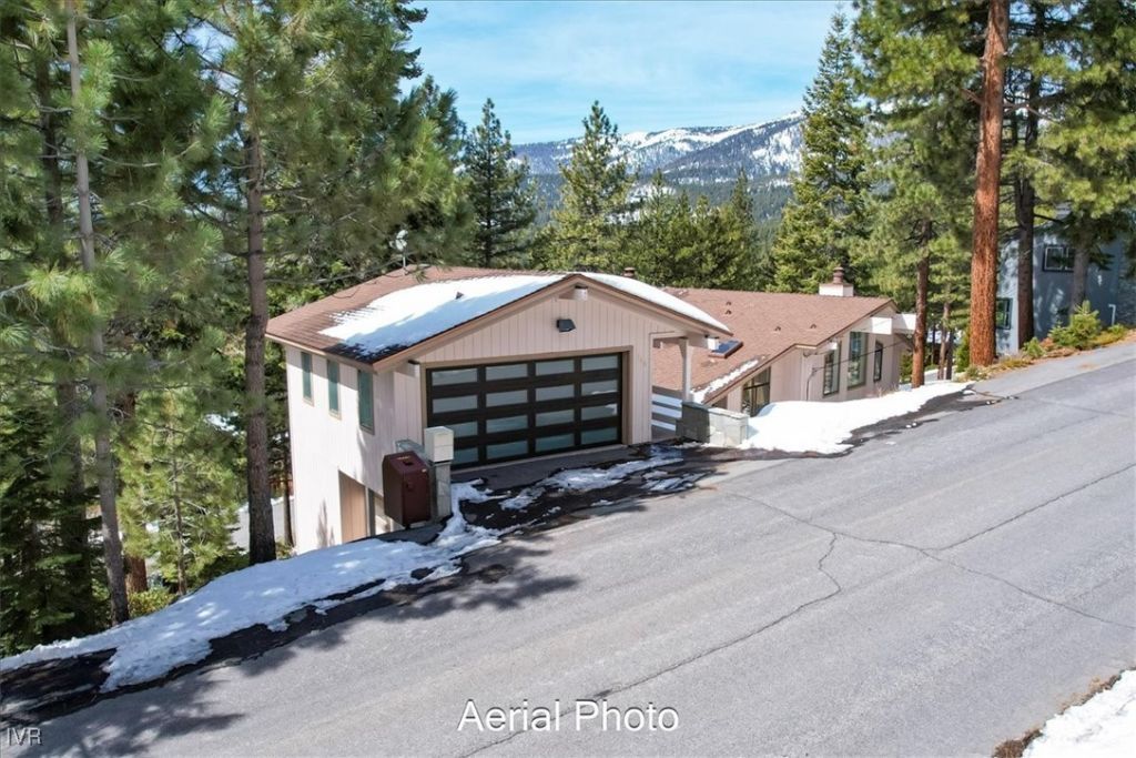 449 Fairview Boulevard, Incline Village, NV 89451 Photo