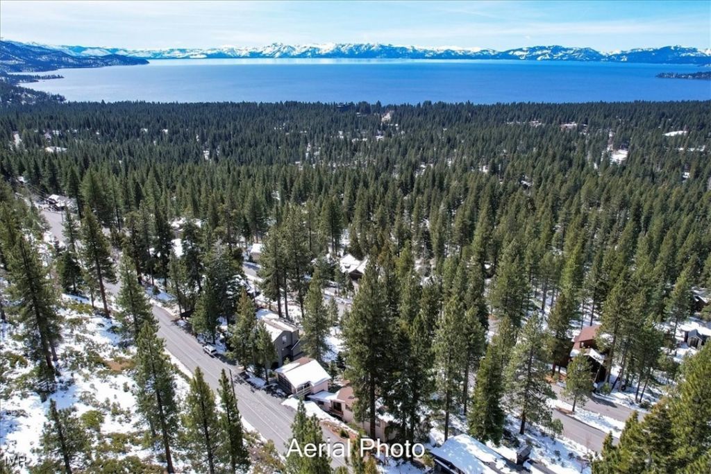 449 Fairview Boulevard, Incline Village, NV 89451 Photo