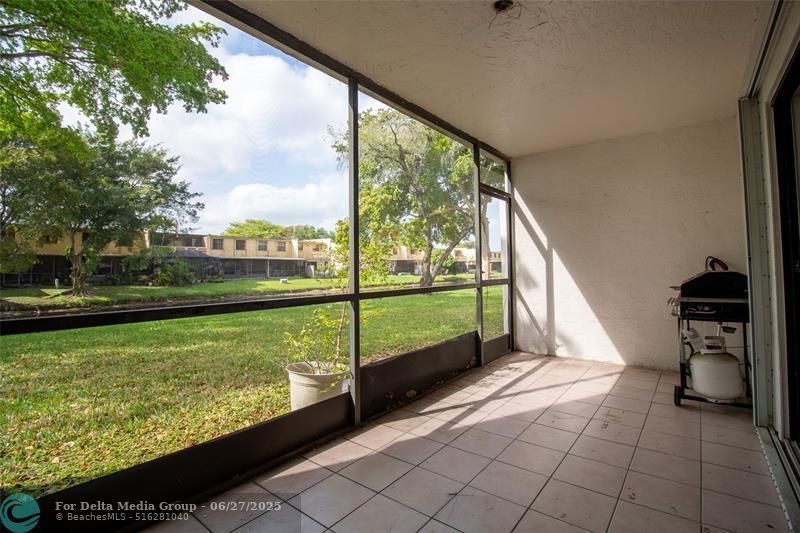 9417 NW 42nd St, Sunrise, FL 33351 Photo