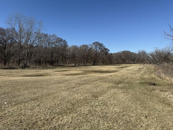 13001 E 14 Mile Road, Sterling Heights, MI 48312