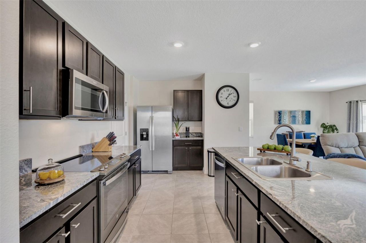 5758 Hollingworth Trail, Wesley Chapel, FL 33545 Photo