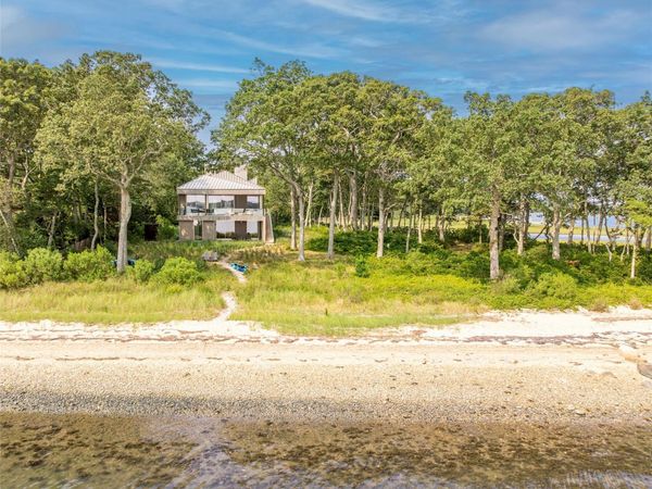 47L S Ferry Road, Shelter Island, NY 11964