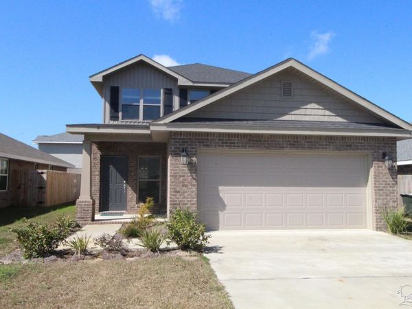 943 Pine Top Ln, Unit 10B, Cantonment, FL 32533