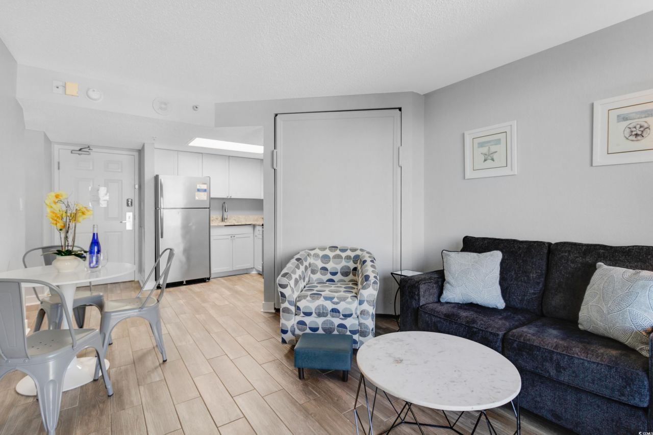 2710 N Ocean Blvd. Photo 5