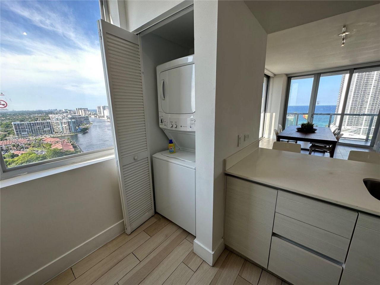 2600 E Hallandale Beach Blvd, Unit T2202, Hallandale Beach, FL 33009 Photo