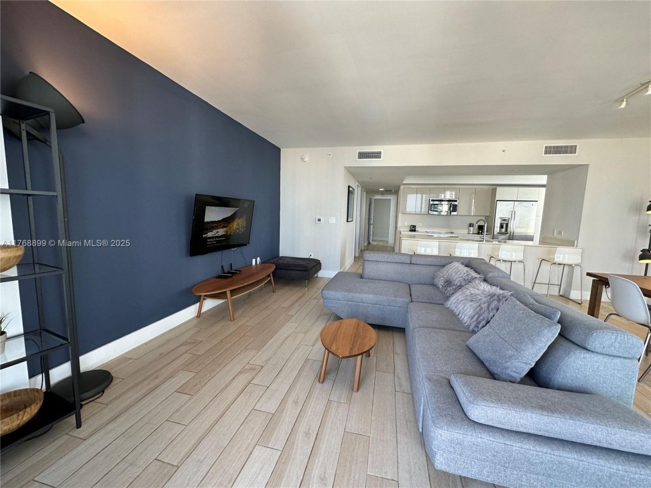 2600 E Hallandale Beach Blvd, Unit T2202, Hallandale Beach, FL 33009 Photo