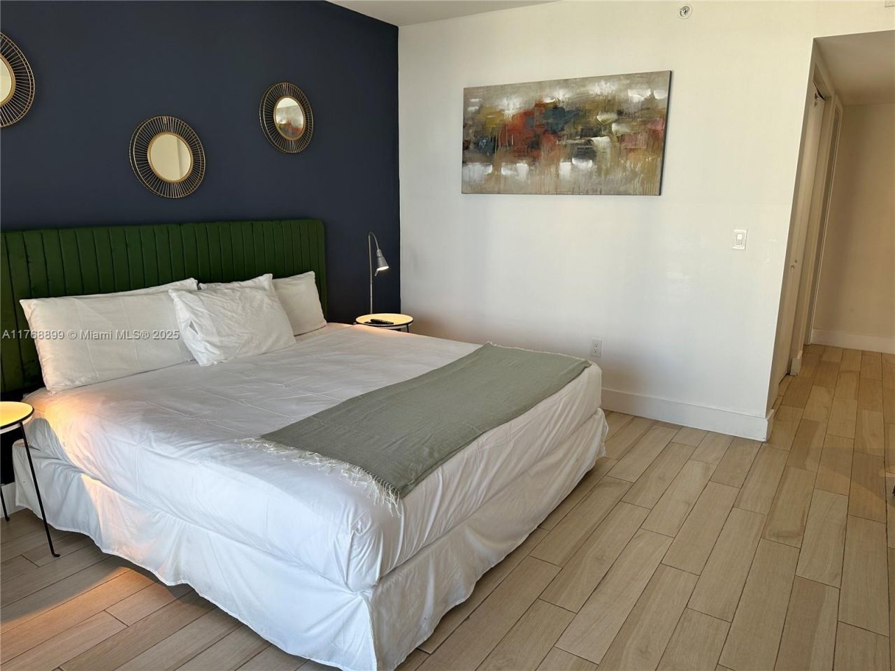 2600 E Hallandale Beach Blvd, Unit T2202, Hallandale Beach, FL 33009 Photo