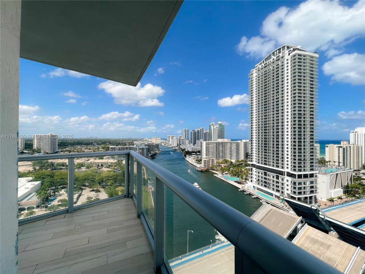 2600 E Hallandale Beach Blvd, Unit T2202, Hallandale Beach, FL 33009 Photo