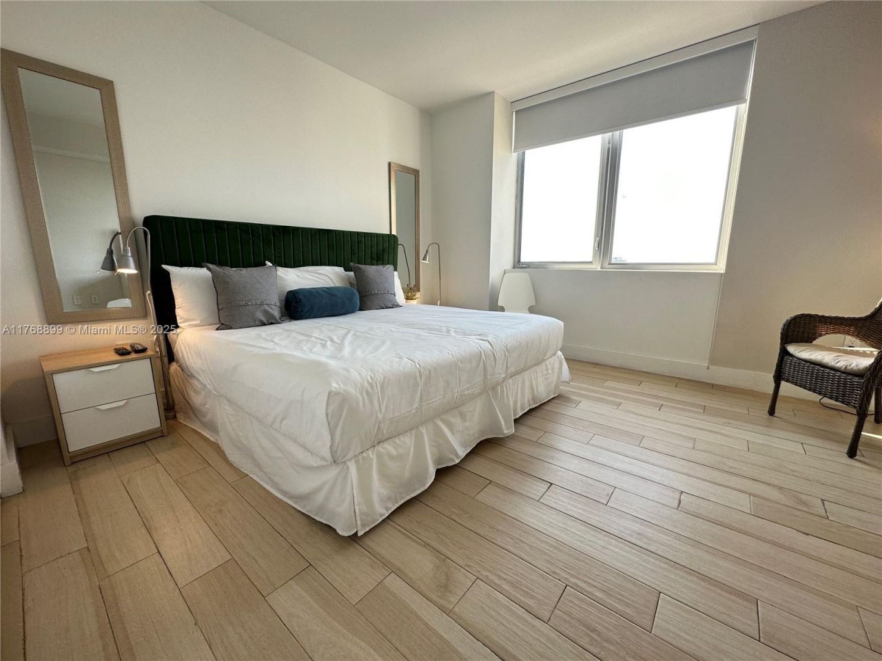 2600 E Hallandale Beach Blvd, Unit T2202, Hallandale Beach, FL 33009 Photo