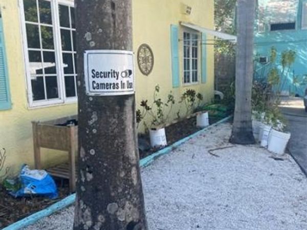 825 W Las Olas Blvd, Fort Lauderdale, FL 33312