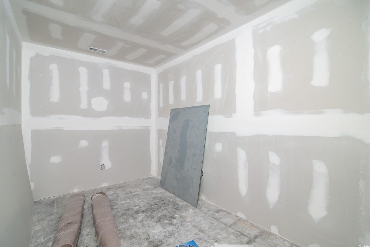 710 Sandy Ln. Photo 13