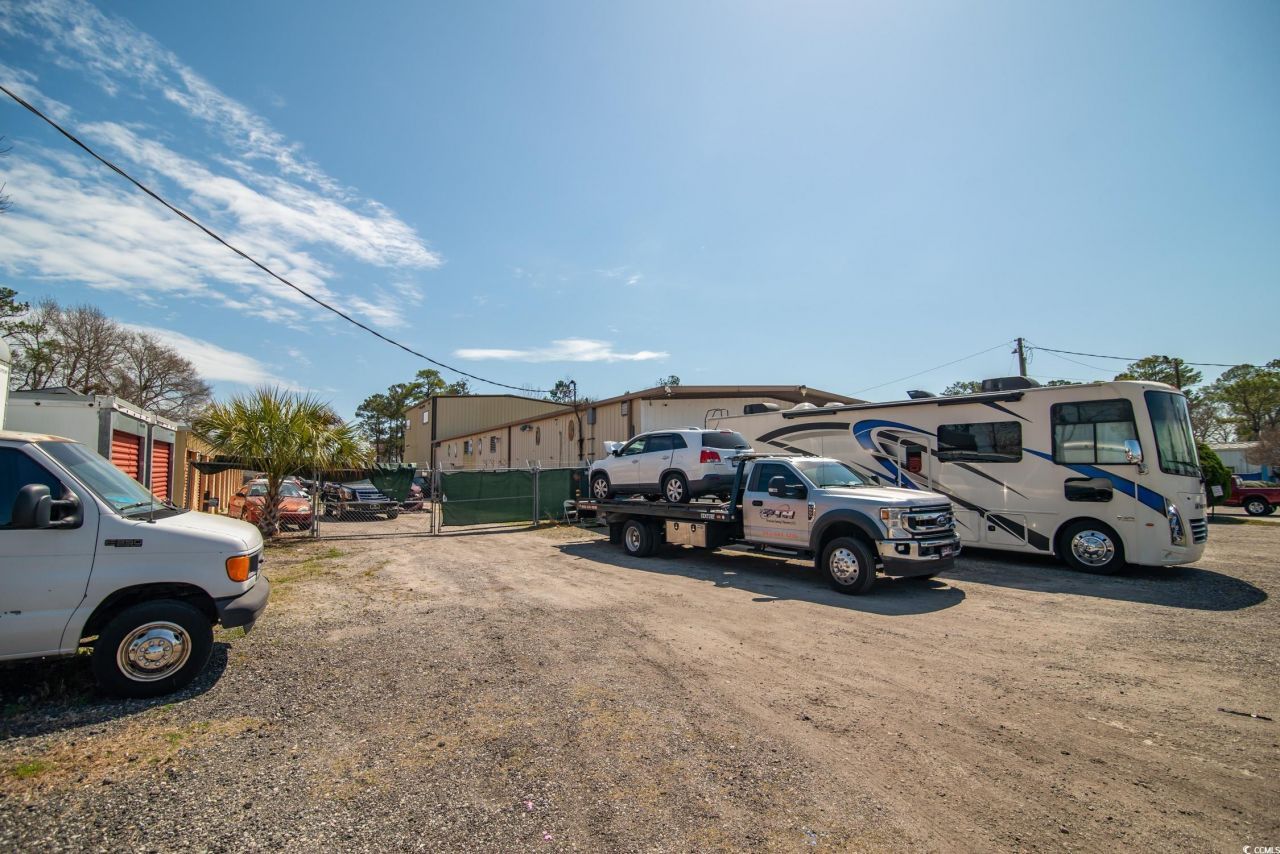 710 Sandy Ln. Photo 8