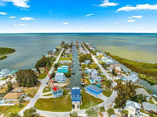6771 SEAVIEW BOULEVARD, HUDSON, FL 34667