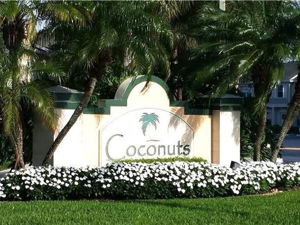 51 Whitehead Circle, Unit 51, Weston, FL 33326