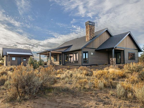 16625 SW Caballaro Court, Powell Butte, OR 97753