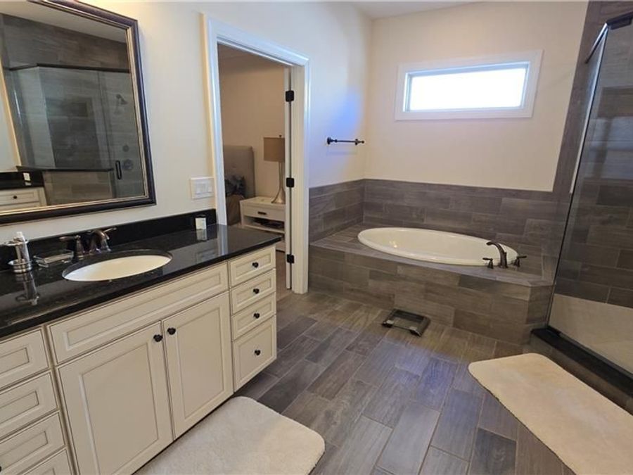 Property Image 83