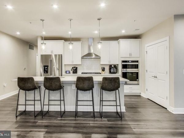 100 SAINT IVES PLACE, Unit 208, OXON HILL, MD 20745