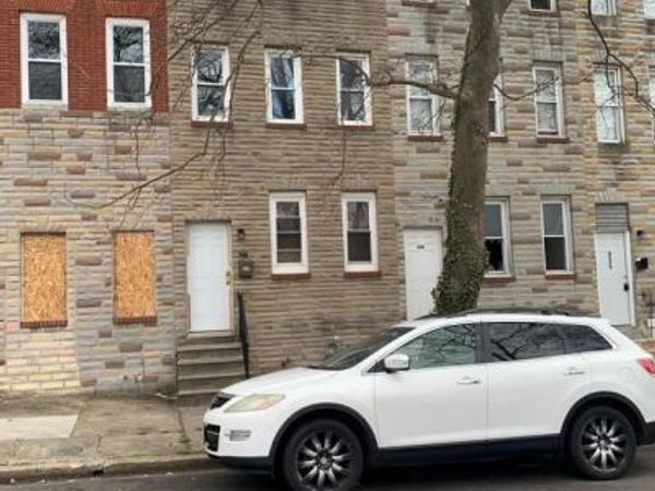 943 N MOUNT STREET, BALTIMORE, MD 21217