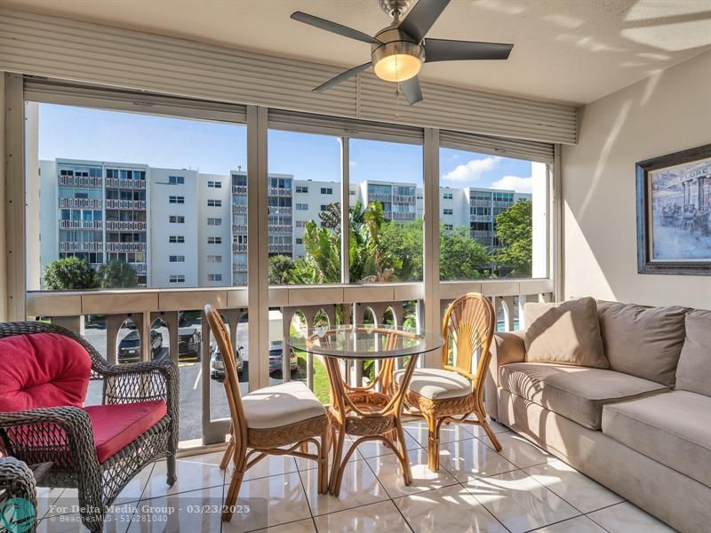 1001 NE 14th Avenue, Unit 303, Hallandale Beach, FL 33009 Photo