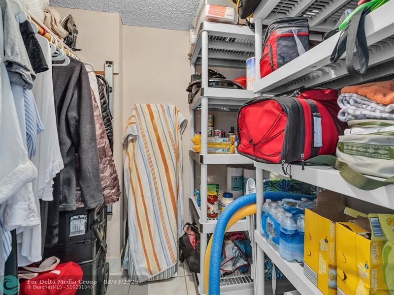 1001 NE 14th Avenue, Unit 303, Hallandale Beach, FL 33009 Photo