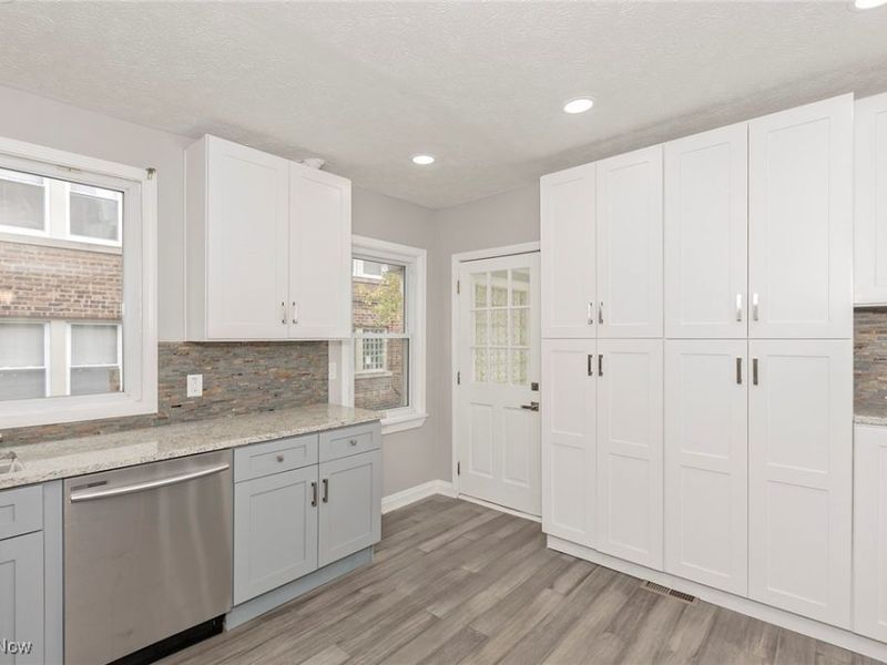 2640 Mayfield Road, Cleveland, OH 44106 Photo 19