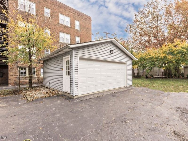 2640 Mayfield Road, Cleveland, OH 44106 Photo 41