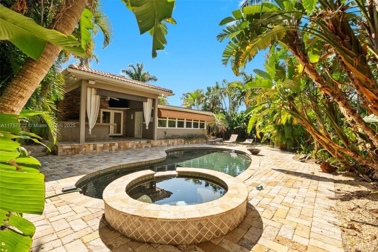 2725 NE 21st Ave, Fort Lauderdale, FL 33306 Photo