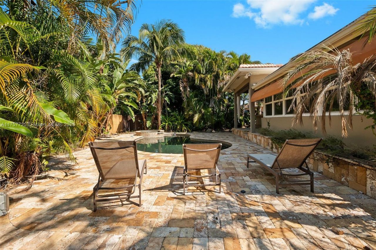 2725 NE 21st Ave, Fort Lauderdale, FL 33306 Photo