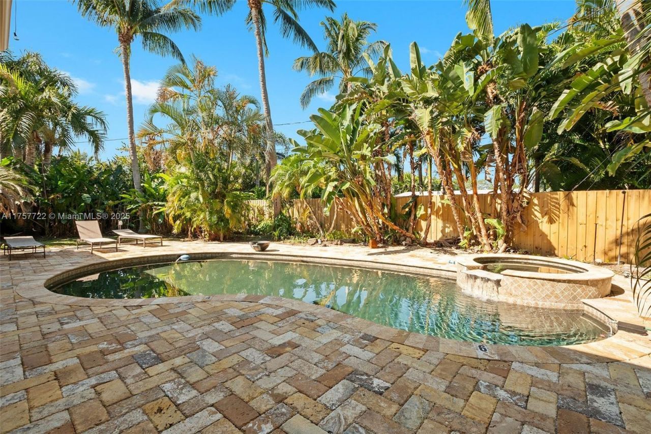 2725 NE 21st Ave, Fort Lauderdale, FL 33306 Photo