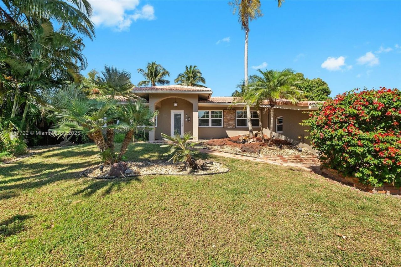 2725 NE 21st Ave, Fort Lauderdale, FL 33306 Photo