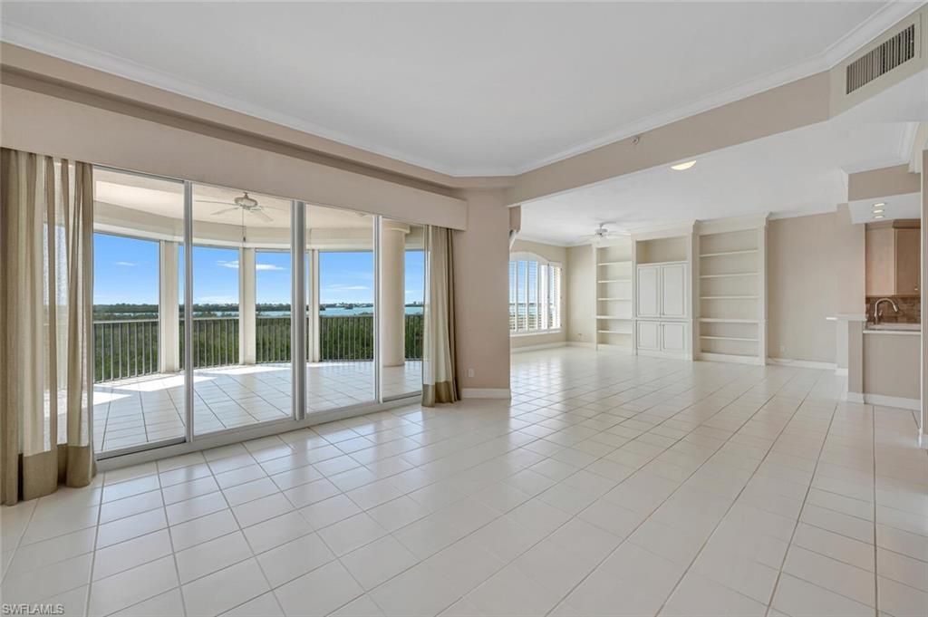 4811 Island Pond Ct, Unit 402, Bonita Springs, FL 34134 Photo