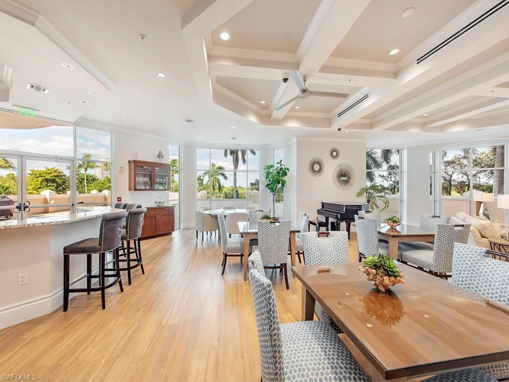 4811 Island Pond Ct, Unit 402, Bonita Springs, FL 34134 Photo