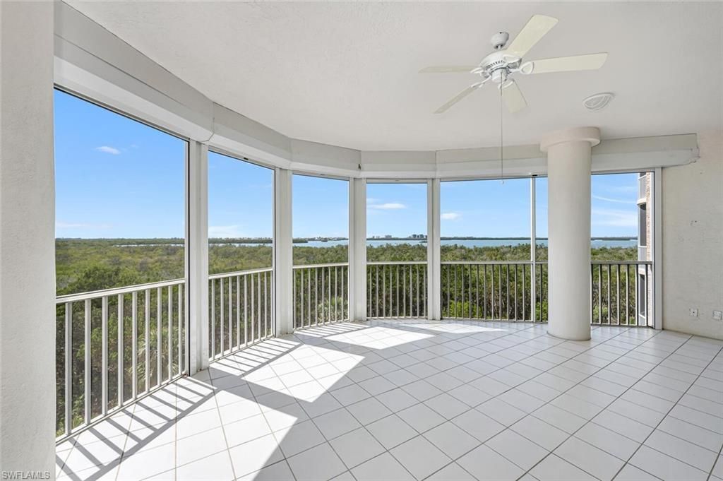 4811 Island Pond Ct, Unit 402, Bonita Springs, FL 34134 Photo