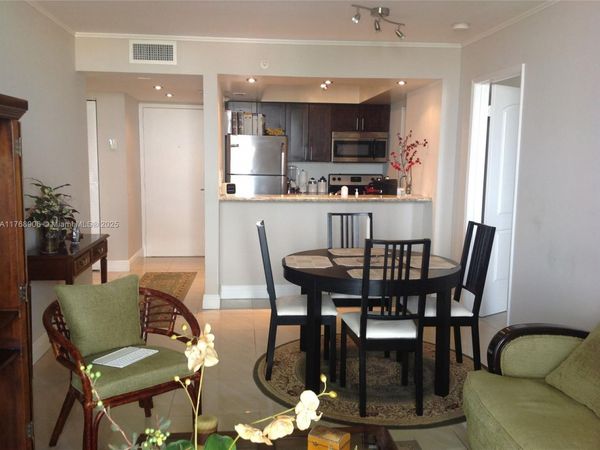 850 N Miami Ave, Unit W-1906, Miami, FL 33136