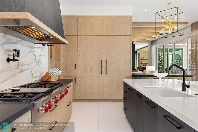 2520 Del Lago Dr, Fort Lauderdale, FL 33316 Photo